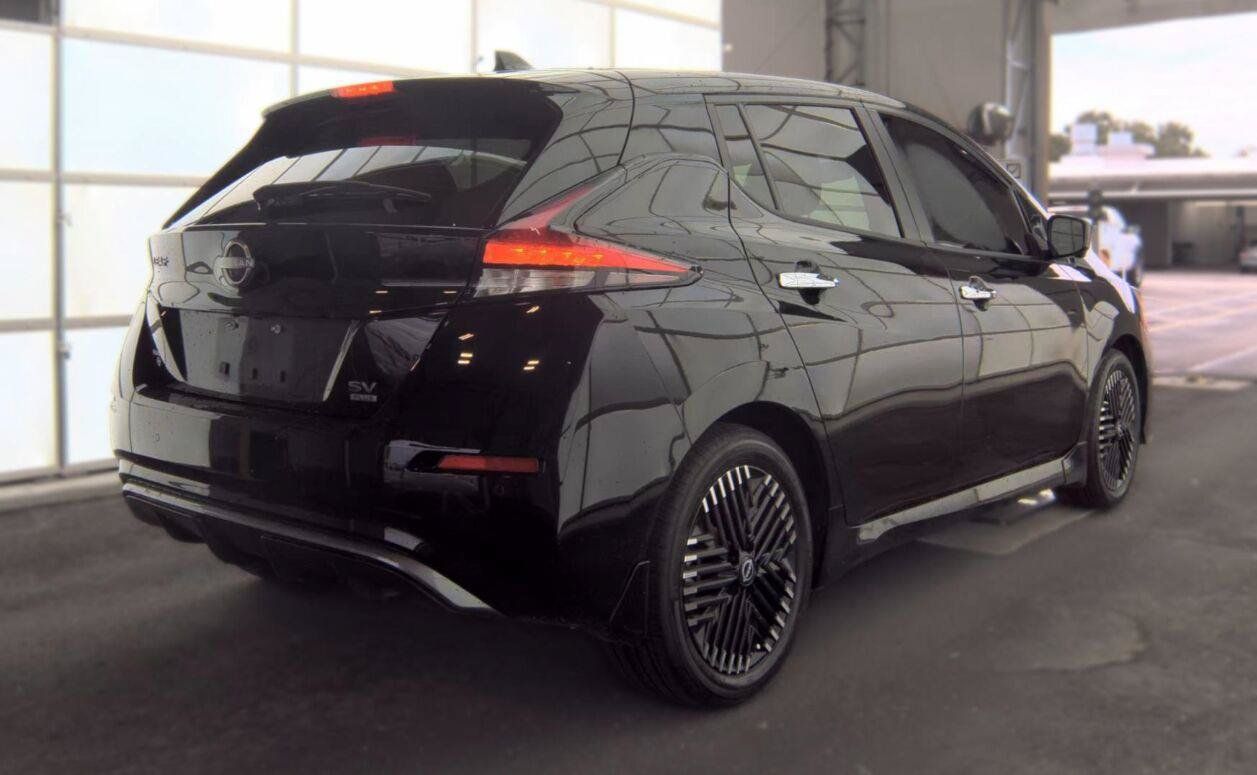 Used 2023 Nissan Leaf SV Plus FWD image 2