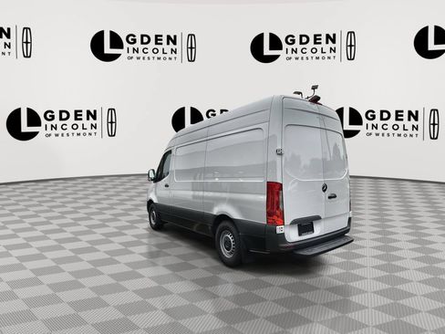 Used 2023 Mercedes-Benz Sprinter 1500 image 6