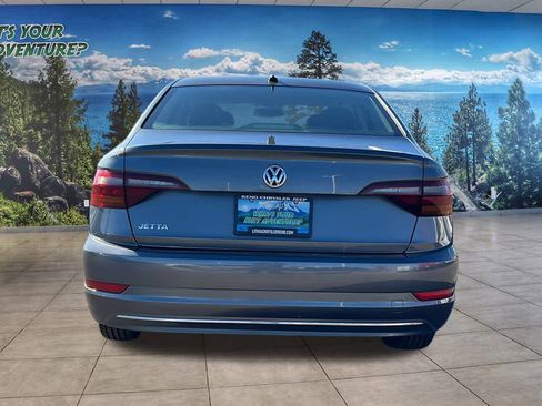 Used 2019 Volkswagen Jetta S image 6
