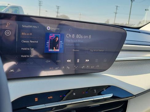 New 2026 Buick Enclave Avenir w/ Super Cruise Package FWD image 15