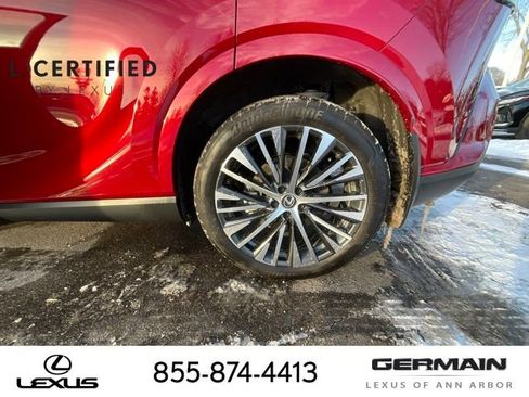 Used 2025 Lexus RX 350 Premium Plus w/ Convenience Package image 25