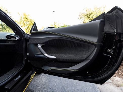 Used 2024 Ferrari 296 GTS image 29