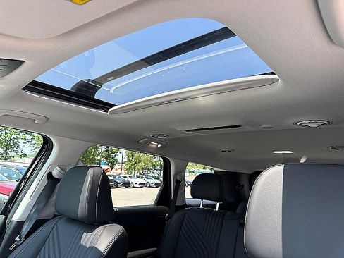 New 2026 Hyundai Palisade SEL FWD image 15