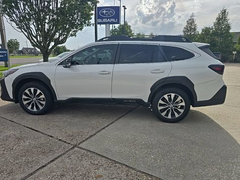 Used 2024 Subaru Outback Limited XT AWD/4WD image 9