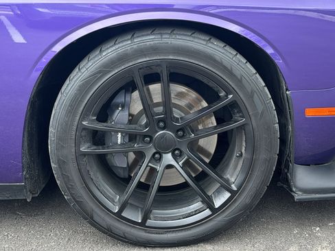 Certified 2023 Dodge Challenger R/T Scat Pack w/ Plus Package RWD image 28