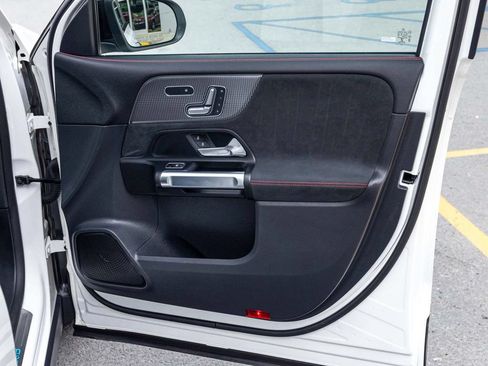 Used 2023 Mercedes-Benz EQB 350 4MATIC SUV image 13