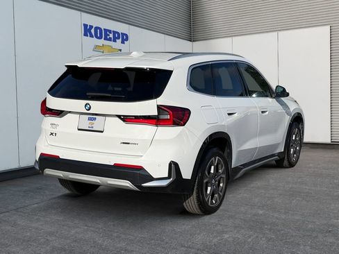 Used 2025 BMW X1 xDrive28i AWD/4WD image 5