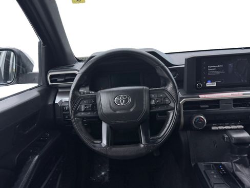 Used 2025 Toyota Tacoma SR5 RWD image 12