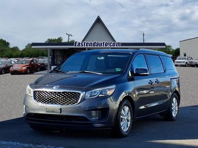 Used 2016 Kia Sedona LX w/ LX Convenience Package
