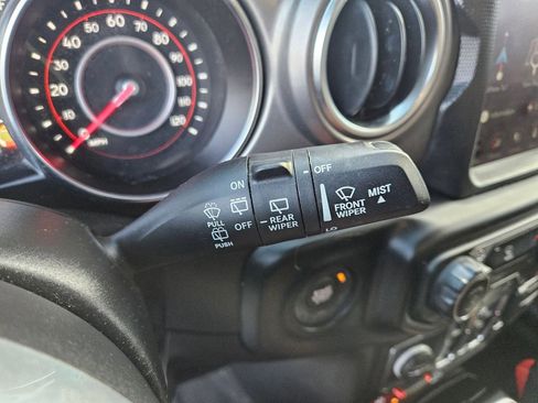 Used 2021 Jeep Wrangler Unlimited Rubicon image 14