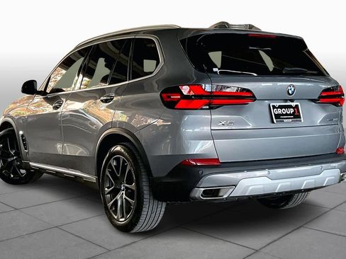 Certified 2025 BMW X5 sDrive40i w/ Premium Package image 11