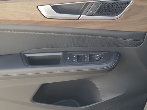 New 2026 Volkswagen Atlas SE image 19