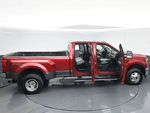 Used 2018 Ford F350 Lariat w/ Lariat Ultimate Package image 62