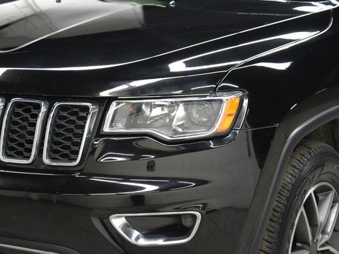 Used 2022 Jeep Grand Cherokee Limited w/ Trailer Tow Group IV image 41