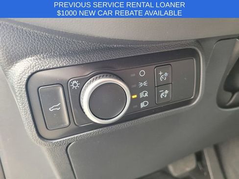 Used 2026 Ford Explorer Active RWD image 17