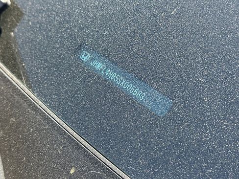 Used 2025 Honda Civic Sport Touring image 2