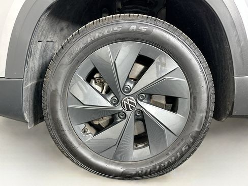 Used 2025 Volkswagen Taos S FWD image 11