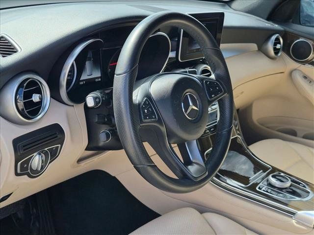 Used 2018 Mercedes-Benz GLC 300 image 9
