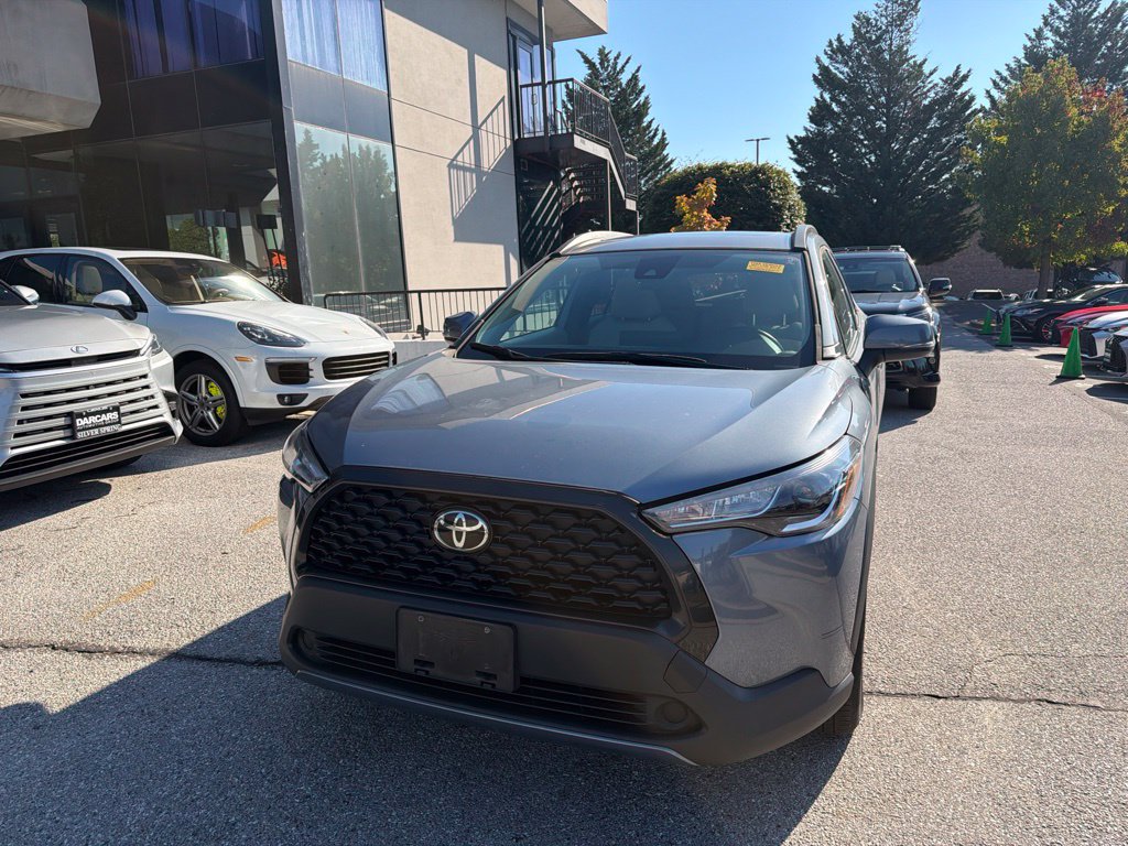 Used 2022 Toyota Corolla Cross LE w/ Moonroof Package AWD/4WD image 2
