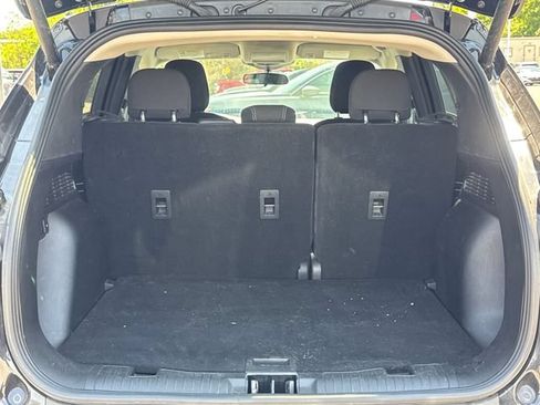 Used 2024 Ford Escape Active AWD/4WD image 12