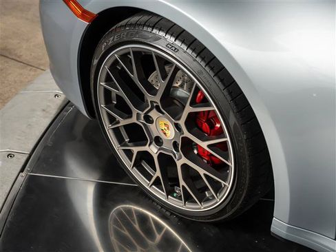 Certified 2021 Porsche 911 Carrera RWD image 15