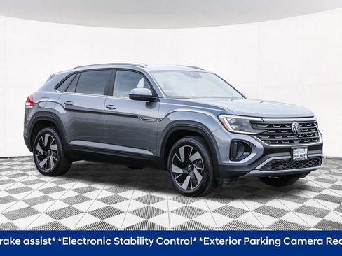 Certified 2024 Volkswagen Atlas Cross Sport SE image 9