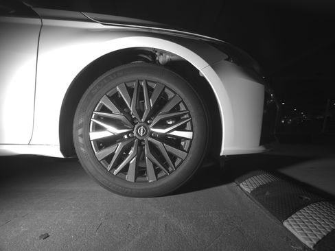 Used 2025 Nissan Altima 2.5 SV image 13