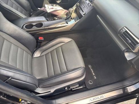 Used 2018 Lexus IS 300 F Sport w/ F Sport Package RWD image 19