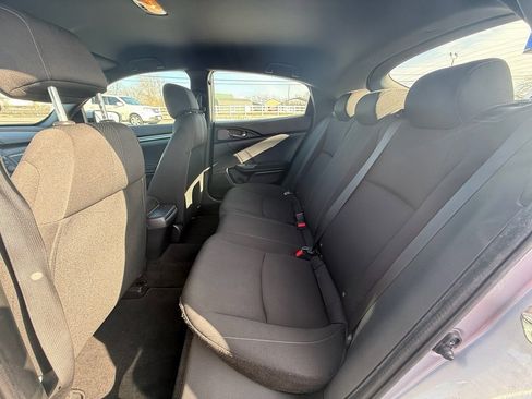 Used 2018 Honda Civic Sport image 20