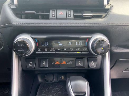 Used 2025 Toyota RAV4 XLE Premium w/ Weather Package AWD/4WD image 37