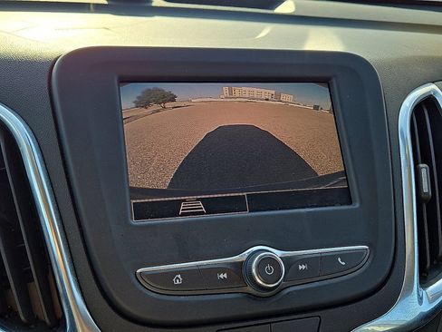 Used 2022 Chevrolet Equinox LT FWD image 28