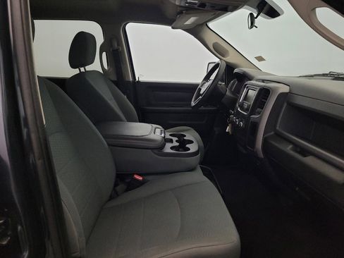 Used 2017 RAM 1500 Express AWD/4WD image 21