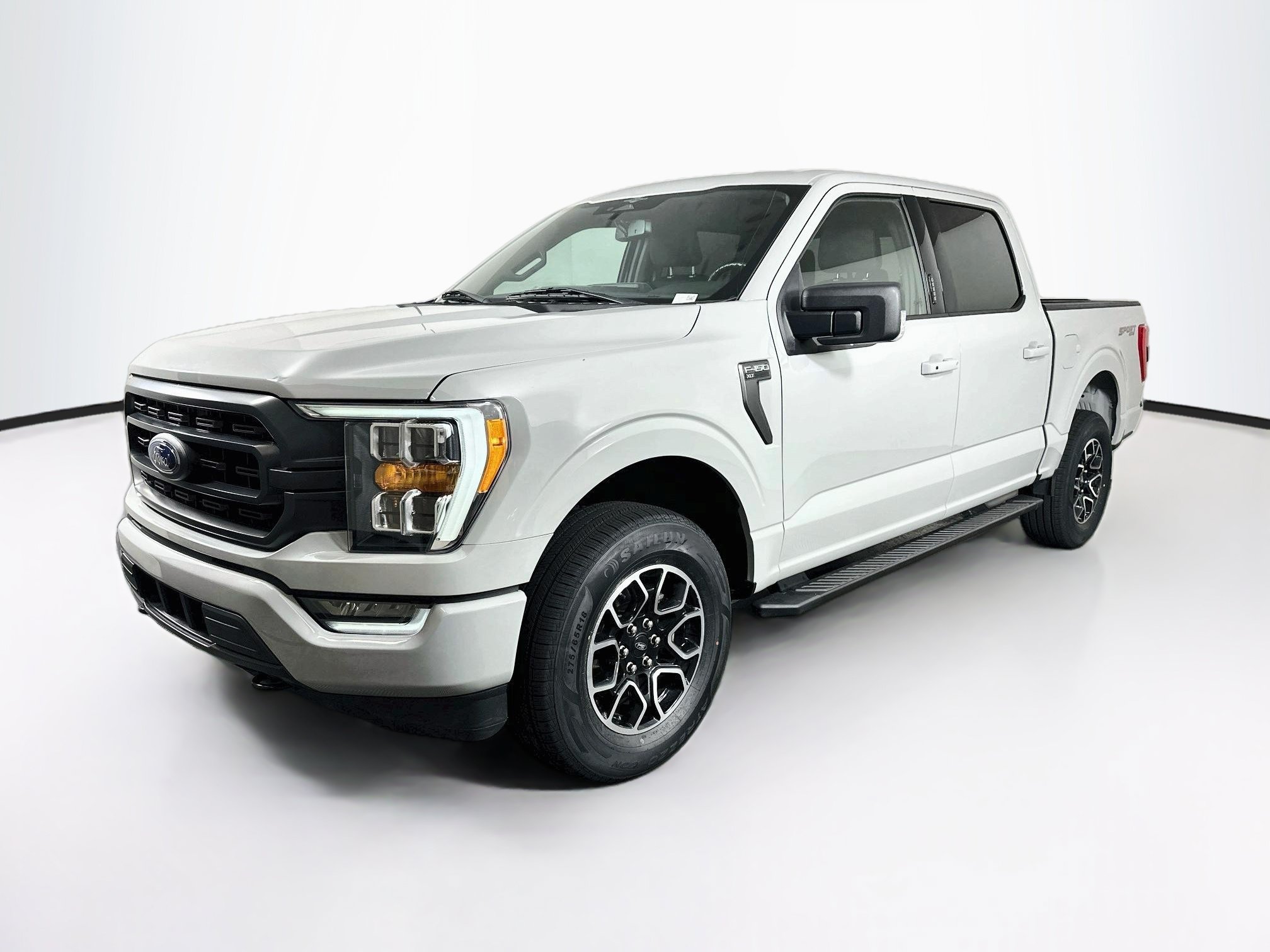 Used 2023 Ford F150 XLT w/ Equipment Group 302A High AWD/4WD image 3