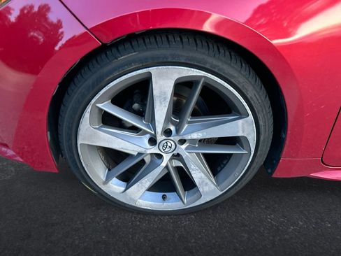 Used 2020 Toyota Corolla LE FWD image 10