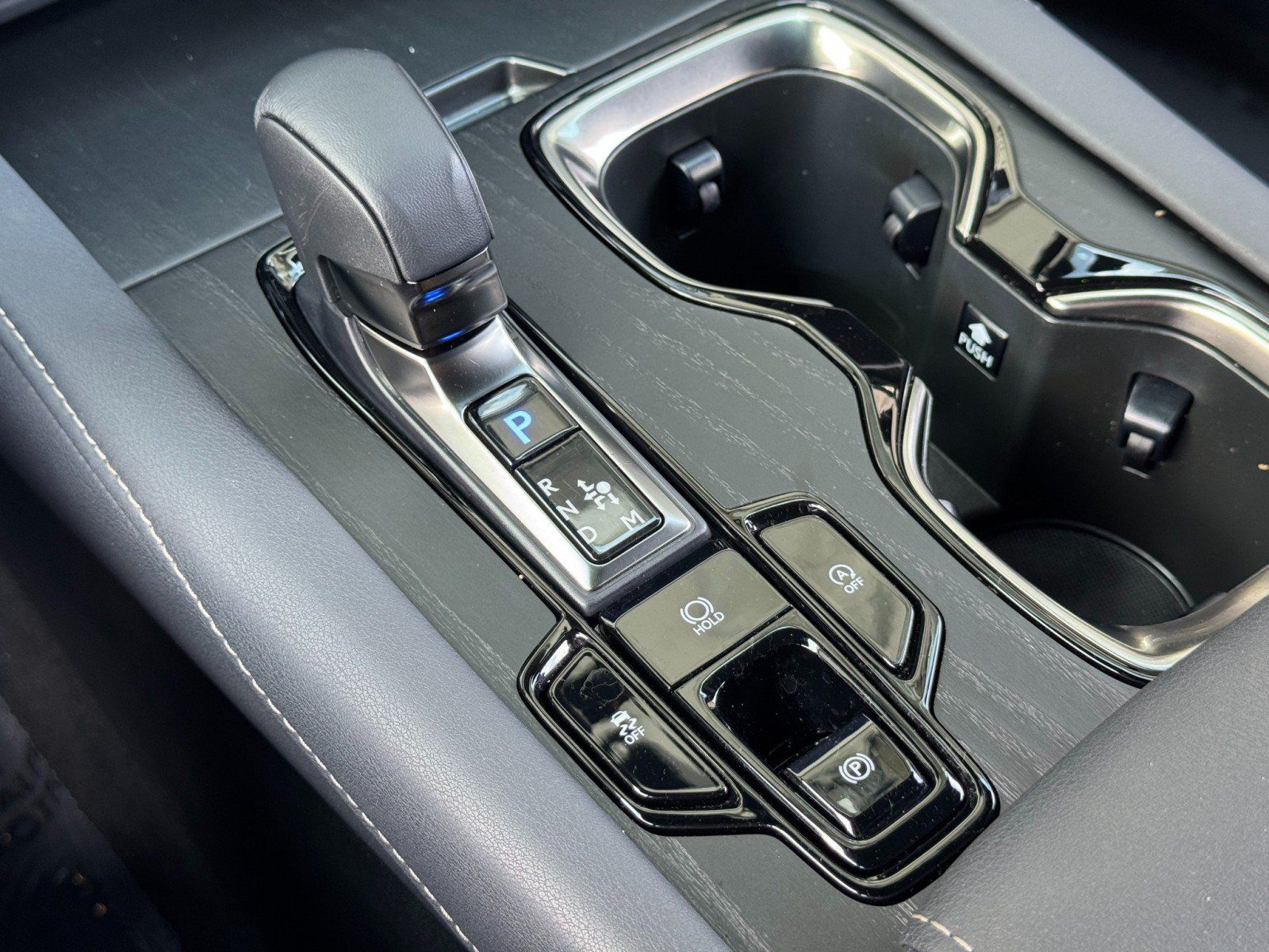 Used 2023 Lexus RX 350 Premium w/ Cold Area Package FWD image 33