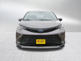 Used 2021 Toyota Sienna XLE w/ XLE Plus Package AWD/4WD video 2