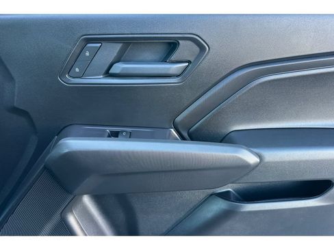 Used 2026 Chevrolet Colorado W/T w/ WT Custom Package RWD image 18