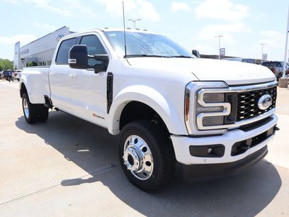 New 2026 Ford F450 Platinum w/ FX4 Off-Road Package