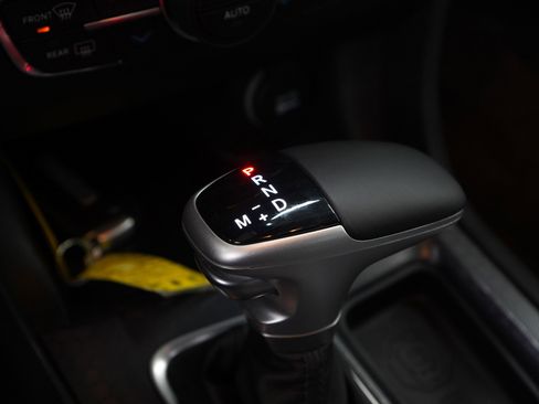 Used 2016 Dodge Charger SXT w/ AWD Plus Group image 21