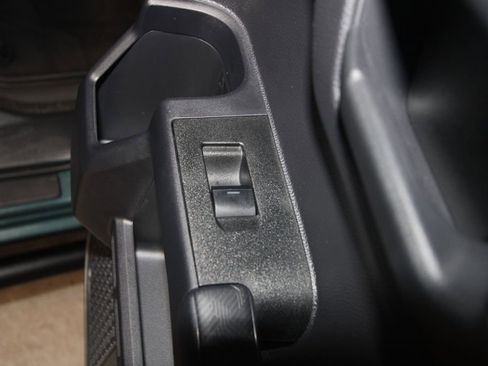 Used 2025 Toyota 4Runner Trailhunter image 31