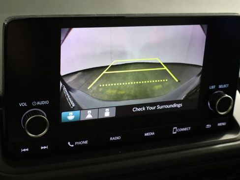 Used 2023 Honda Accord EX image 31