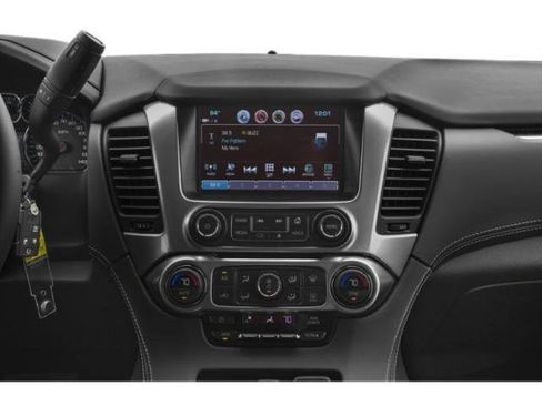 Used 2018 Chevrolet Suburban LT w/ LT Midnight Edition image 13