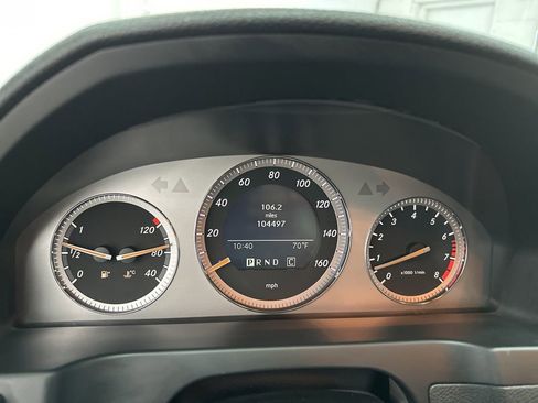 Used 2008 Mercedes-Benz C 350 Sport image 12