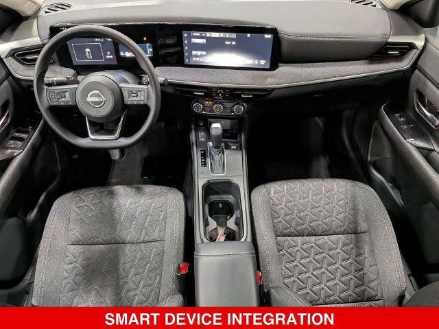 Certified 2025 Nissan Kicks SV w/ SV Premium Package AWD/4WD image 28