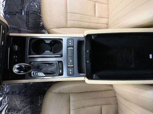 Used 2015 Hyundai Genesis 3.8 w/ Option Group 02 AWD/4WD image 38