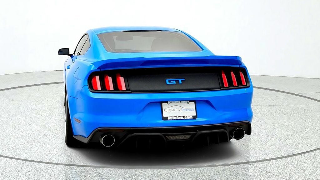 Used 2017 Ford Mustang GT w/ Black Accent Package RWD image 6