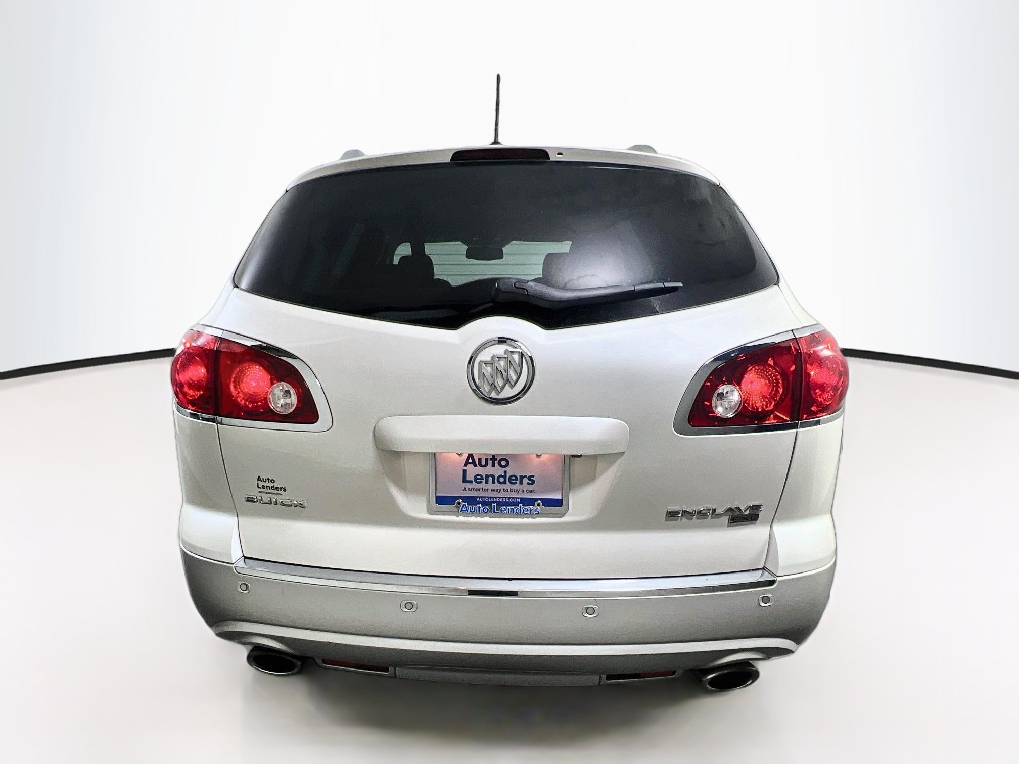 Used 2011 Buick Enclave CXL FWD image 6