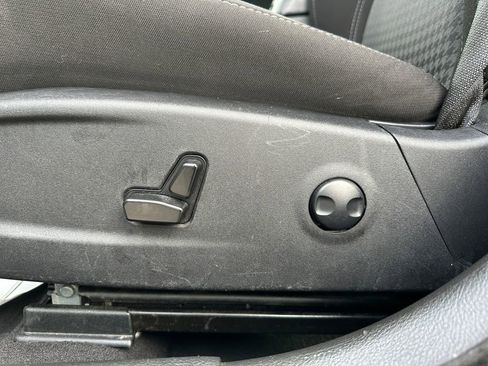 Used 2023 Dodge Charger SXT image 25