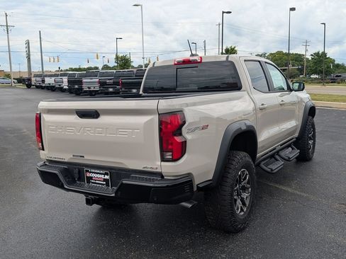 New 2026 Chevrolet Colorado ZR2 w/ Technology Package AWD/4WD image 8