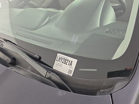 Used 2015 Subaru Forester 2.5i Touring w/ Eyesight & Navigation System image 49